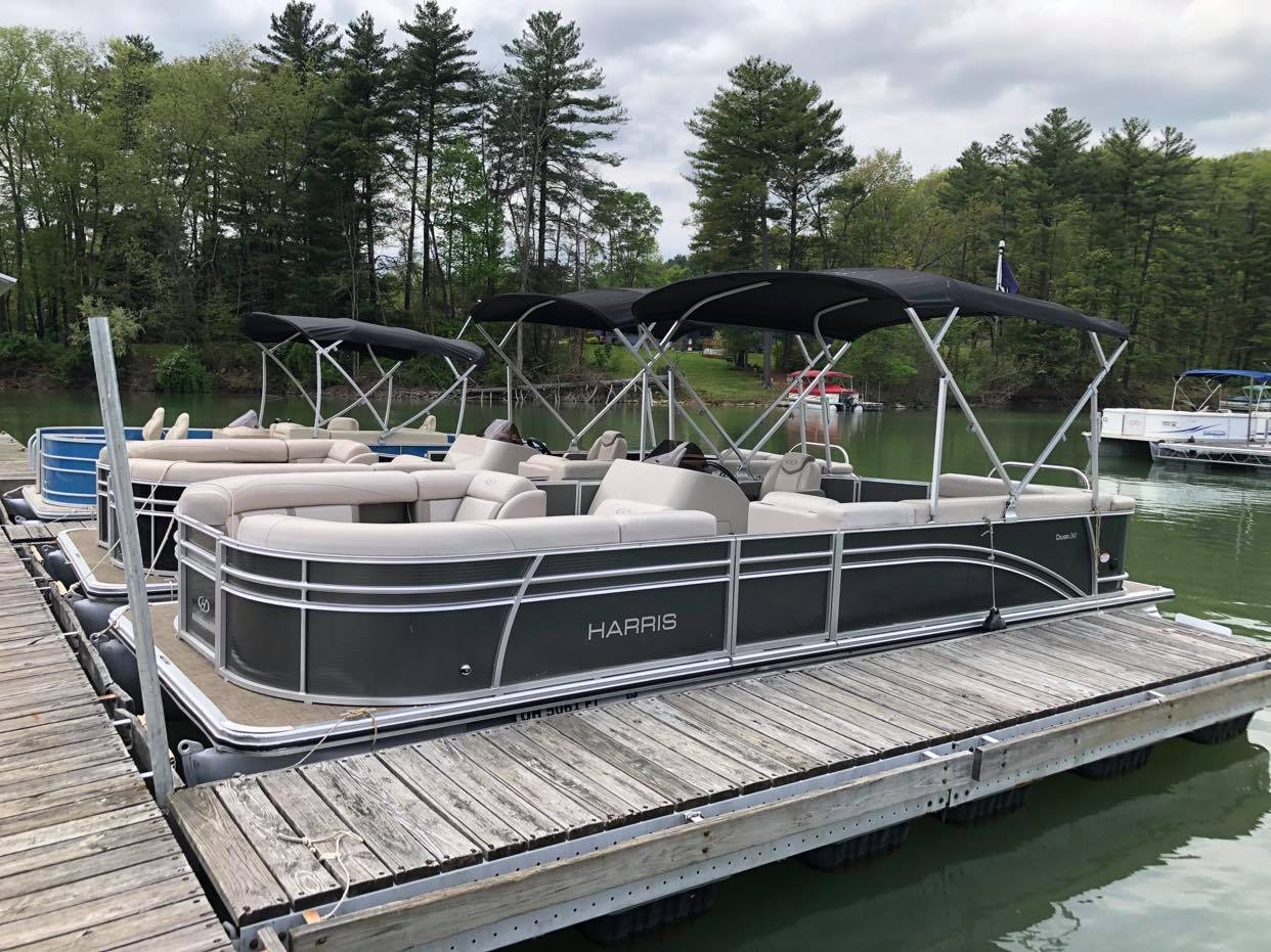 Pontoon 12 person limit Atwood Lake Boats